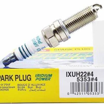 Car Spark Plug for Hyundai Kia Auto IXUH22 5353 Iridium Spark Plug Car Spare Parts Accessories