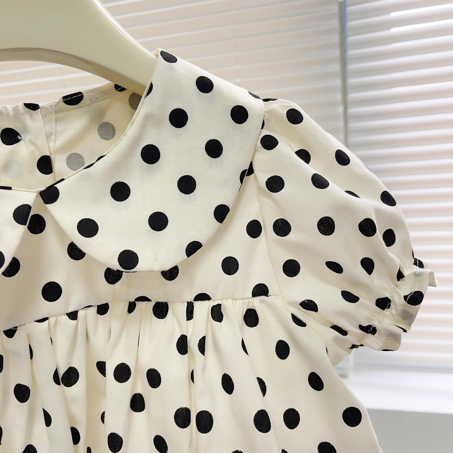 Mädchen Set Mit Polka Dot Bluse Und Jeansshorts Mit Schleife_voghion.com