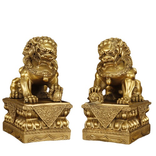 Yongfa copperware manufacturer wholesales copper lion ornaments, a pair of Beijing palace gate lions, large lion craft ornaments