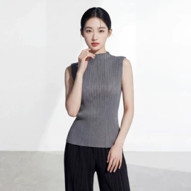 连衣裙;女式T恤;时尚休闲套装