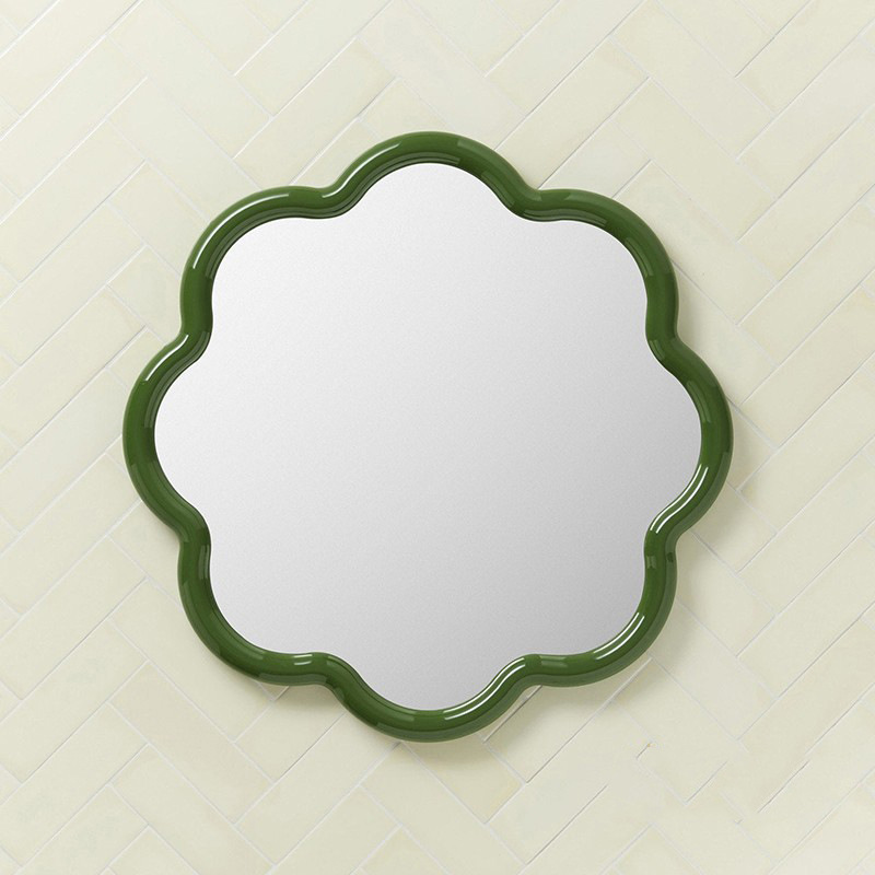 Internet Celebrity ins Style Makeup Mirror Decorative Wall Hanging Toilet Bathroom Hanging Mirror Large Size Creative Flower Style Light Luxury Dressing Mirror