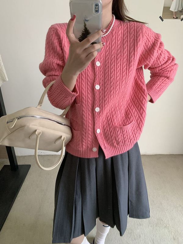 复古减龄圆领麻花口袋设计感针织开衫女宽松软糯毛衣外套上衣6292|undefined