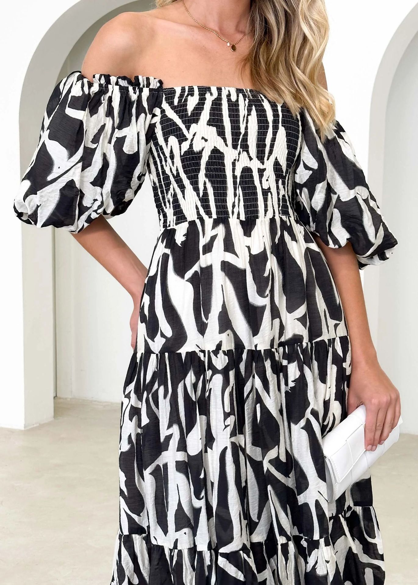 238g Weight Midi Dress Dress Length Type Sleeveless Sleeve Length Regular Dress Dresses Type Spandex, Polyester Fabric Type Mid Waist Waist Line Daily, Street Occasion Boat Neck Neckline Regular Fit Fit Type Flower Pattern Spring, Autumn Season Women's Gender Elegant, Vacation Style Wholesale Women's Elegant Vacation Flower Daily Street Boat Neck Sleeveless Regular Dress 21