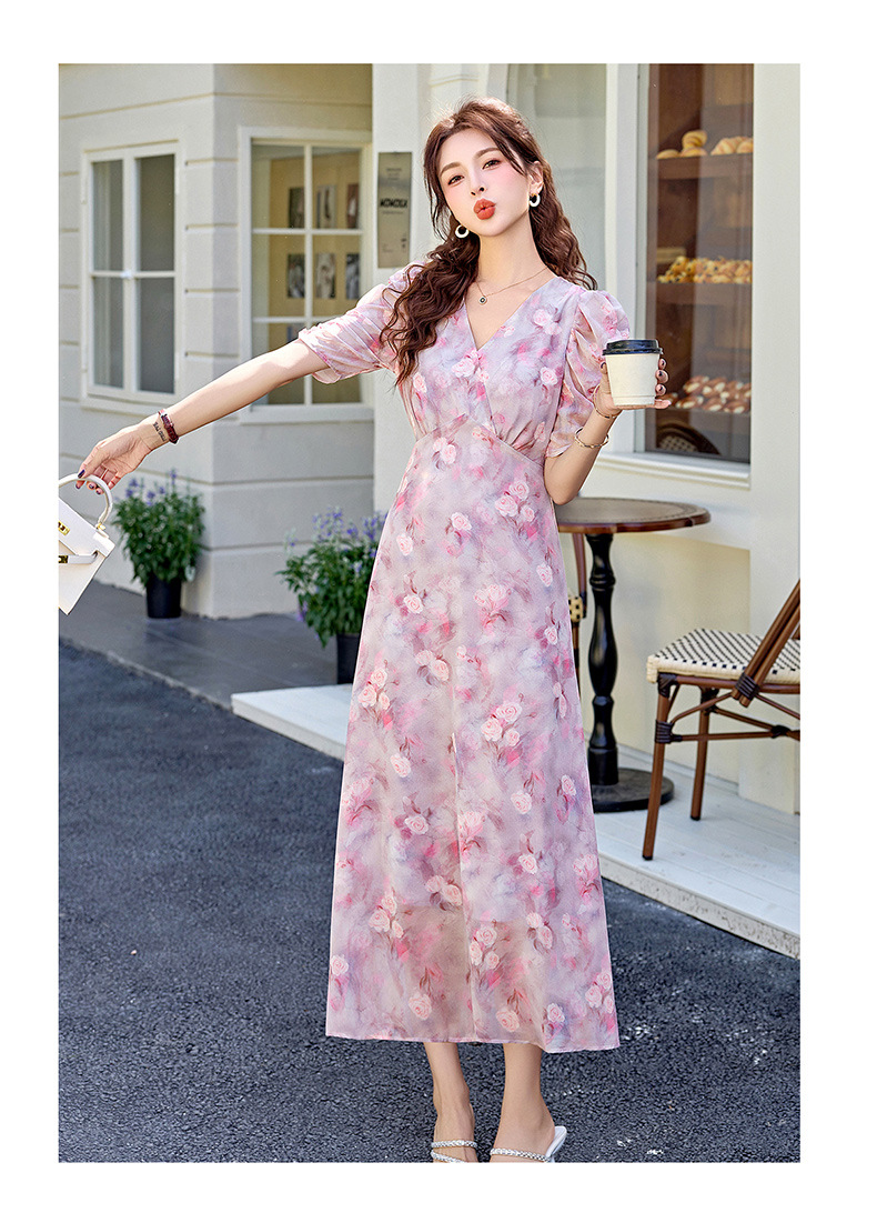 Đầm maxi nữ thắt eo in hoa phong cách mềm mại mùa hè 2025 ME5631 — hoa xanh, hoa hồng tím chi tiết 19
