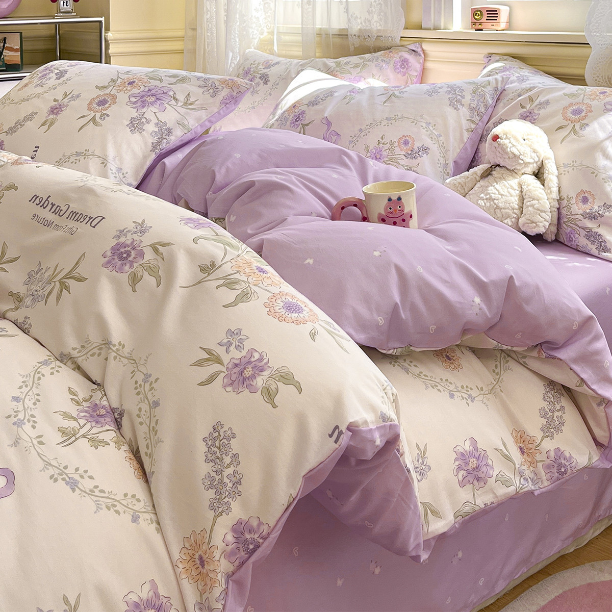 Juego de cuatro piezas de algodón puro, ropa de cama de algodón 100% estilo nuevo 2026, funda nórdica floral fresca, sábana, juego de tres piezas para dormitorio, sábana ajustable.