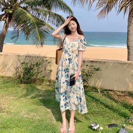 法式优雅气质水墨蓝色碎花连衣裙女夏季新款收腰显瘦大裙摆长裙子