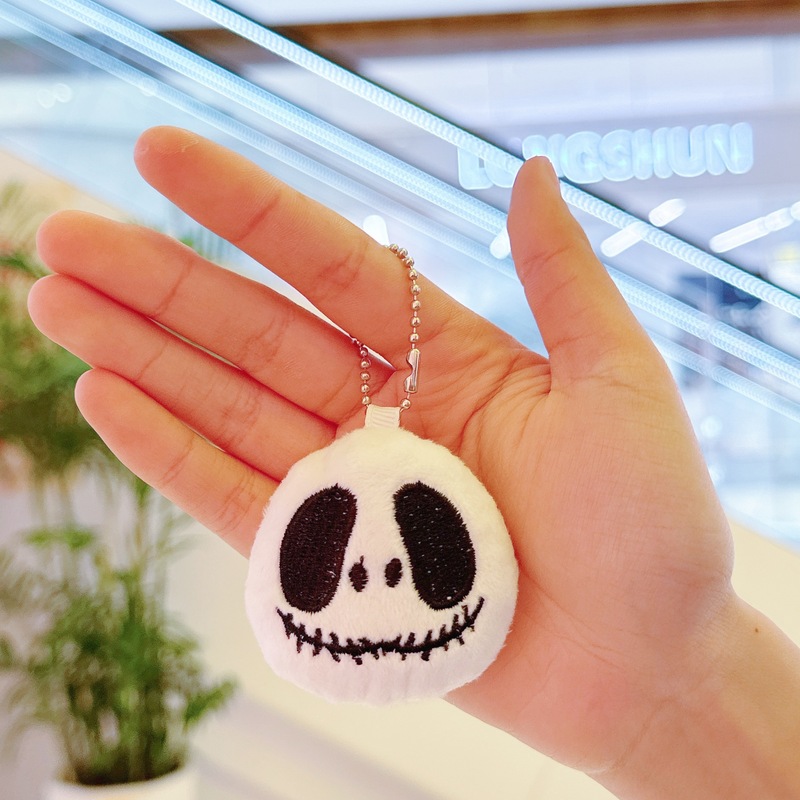 ハロウィーンのかぼちゃのキーホルダーのかばんはかわいいぬいぐるみの幽霊のリュックサックを掛けて子供の機械の露店を飾って卸売りします。|undefined