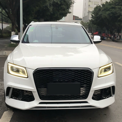 large front grille, Big Surrounded