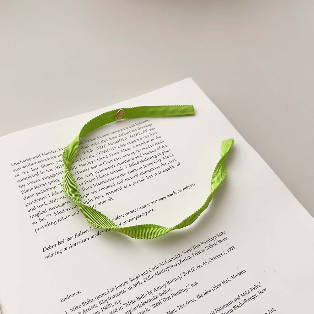Diadema en espiral de color dopamina de primavera y verano para mujer 2025 nuevo estilo de salida de borde fino Diadema de sentido avanzado horquilla tocado