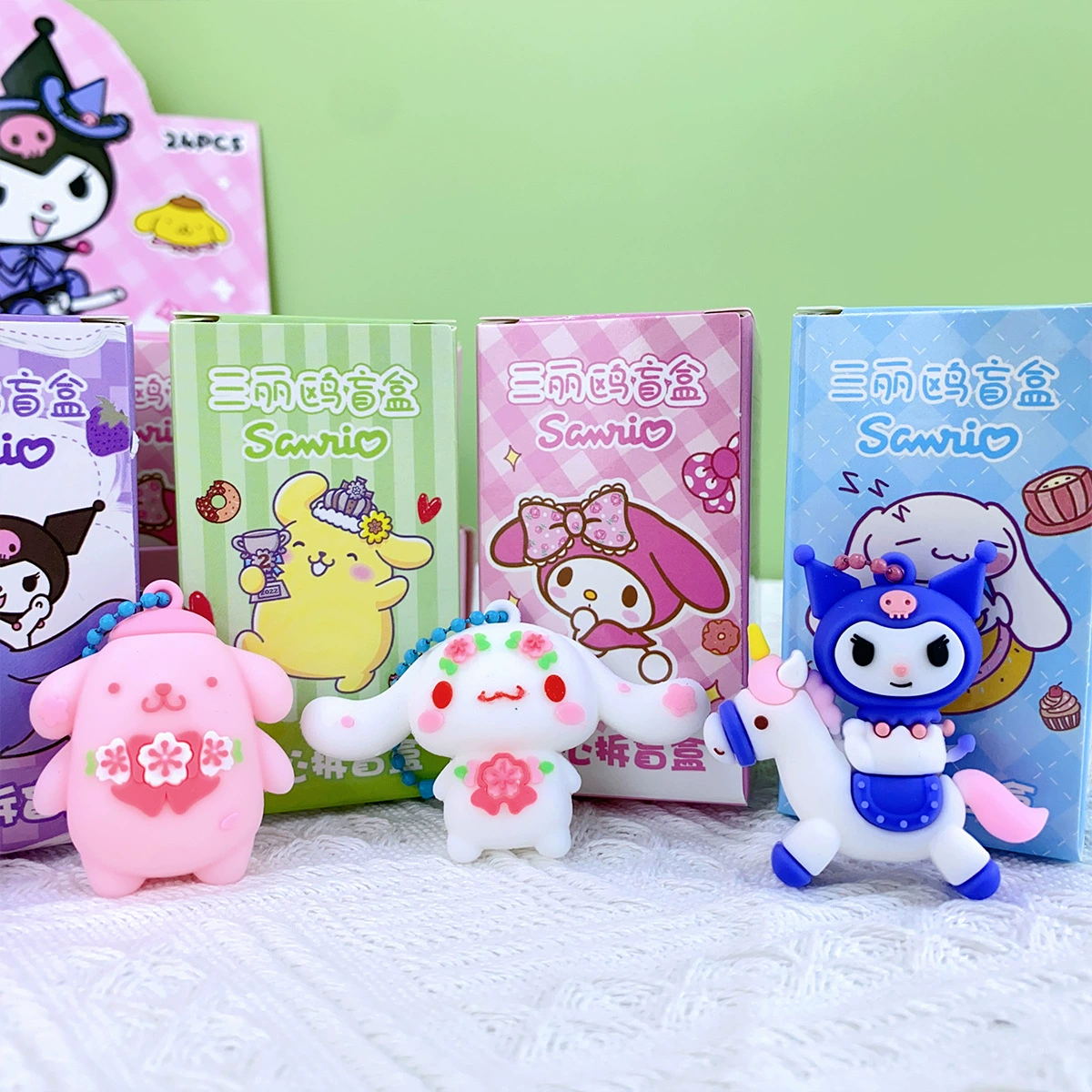 110 Cave Sanrio Party Cave Caves Летних каникул стойки тыкать в слепой ящик Выпускной Годичный яйцо окружение