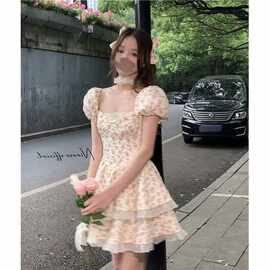 跨境猫系少女纯欲风背后镂空感蝴蝶结碎花连衣裙2024夏季新款短裙