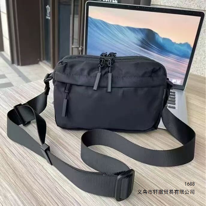 Trendy Oxford cloth spring/summer large-capacity shoulder bag, unisex, suitable for commuting, casual, and sports, small shoulder bag, cotton Trendy Oxford cloth spring/summer large-capacity shoulder bag, unisex, suitable for commuting, casual, and sports, small shoulder bag, cotton