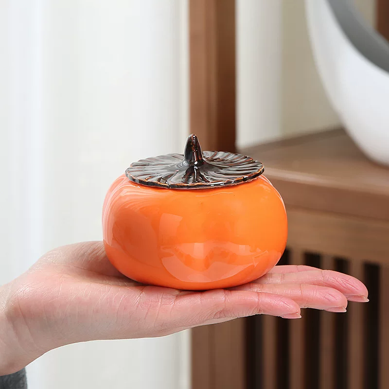 Creative cute trend ashtray for hotel