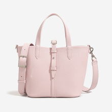 С�����s����˻@�Ӱ���Ů2026�����¿�ͨ�ڴ������μ�б��ˮͰ��