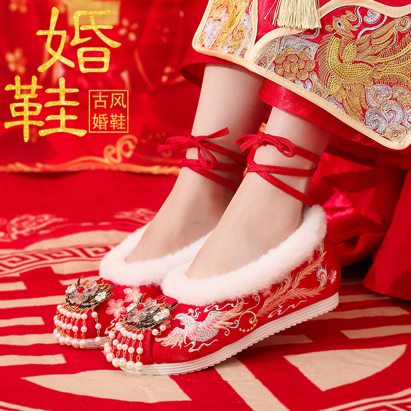 Keep warm red colored wedding shoes
