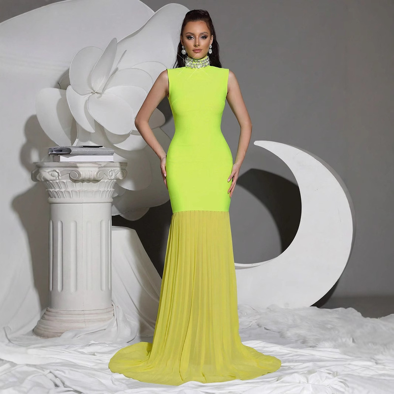 European and American New Style Bandage Mesh Splicing Long Dress for Women, Diamond High-Neck Sleeveless Slimming Elegant Evening Dress