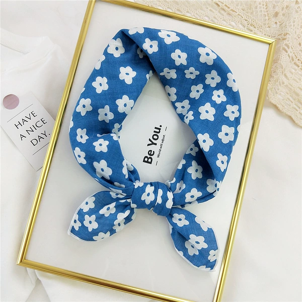 1 cotton five-petal flower white and blue