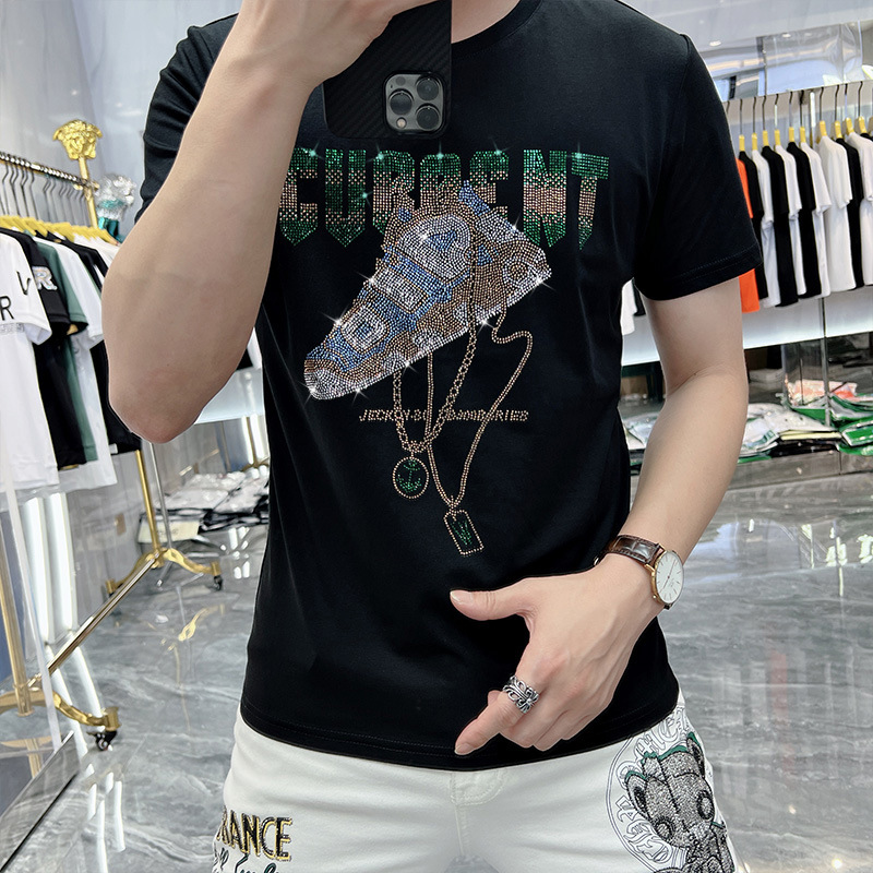 2023 Neue Sommer Ice Short Herren Trend Slim Fit Halbarm Mode Marke T-Shirt Schuhe Hot Diamond Seide Baumwolle_voghion.com