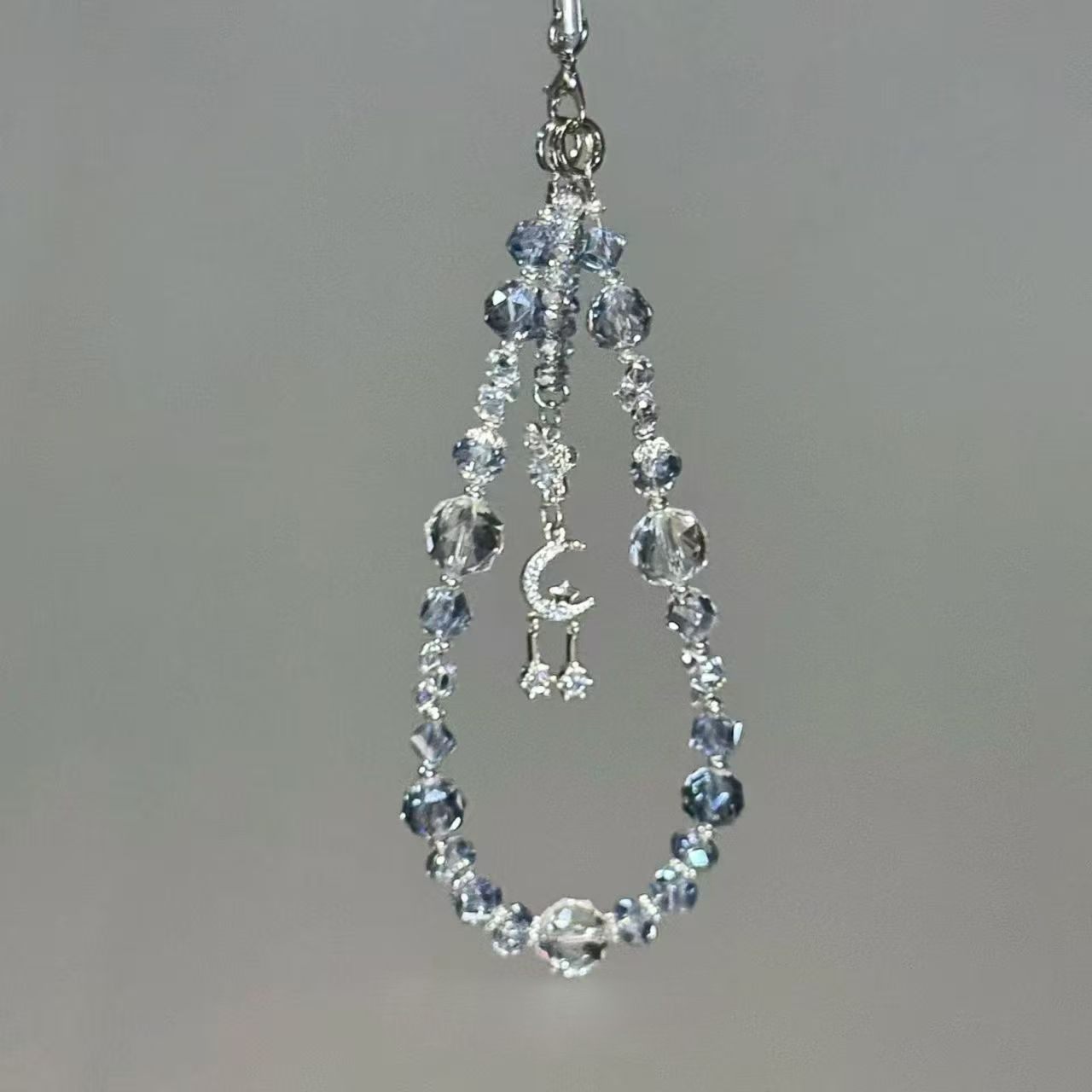 [Ocean Blue Glacier] Summer Ice Transparent Sugar Cube Beaded Mobile Phone Chain Exquisite Flashing Niche Mobile Phone Chain Pendant