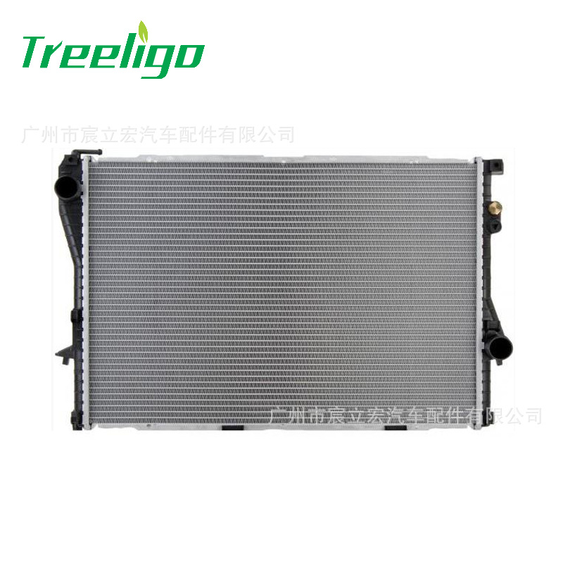 Para BMW Accesorios de aire acondicionado de automóviles BMW Tanque de agua Radiador Z4 E86 E46 17101715319