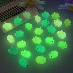 Creative Micro Landscape Cute Luminous Piglet Animal Doll Decorative Resin Jewelry Accessories Desktop Mini Ornaments
