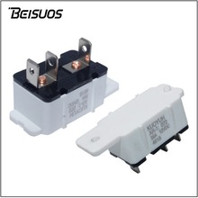 AR系列断路器 直流过载保护器一出二电流保护器 12V/24V 保险插片