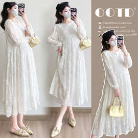 实拍~新款孕妇装春夏麻纱钩花刺绣中长款简约宽松气质连衣裙