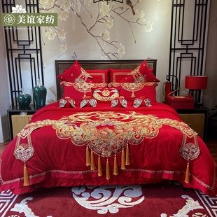 Newlywed Chinese Embroidered 100-Count Long-Staple Cotton Wedding Four-Piece Set Big Red Dragon and Phoenix Quilt Cover Wedding Bed Four-Piece Set