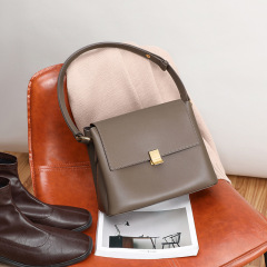 Viney包包2022新款托特包女包斜挎包高級感單肩真皮大容量腋下包