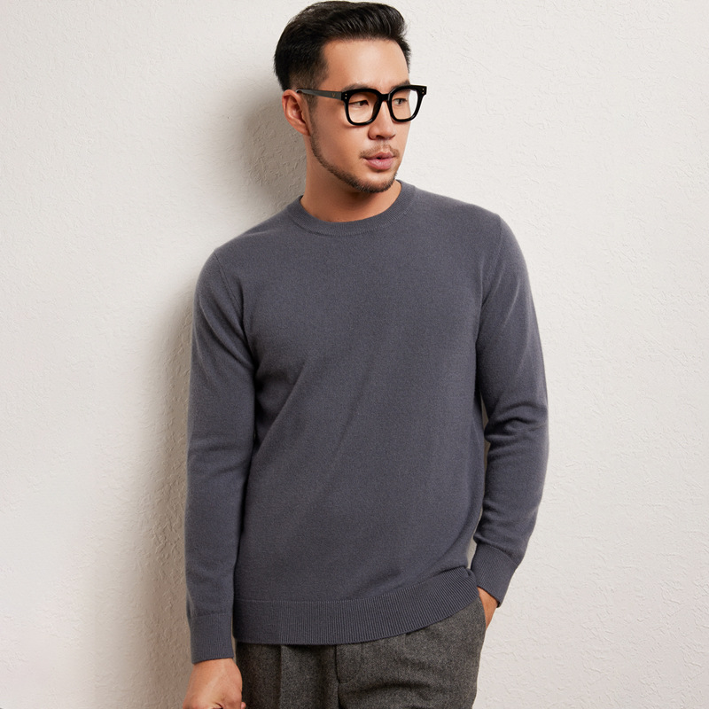 Men's sweater with a round collar