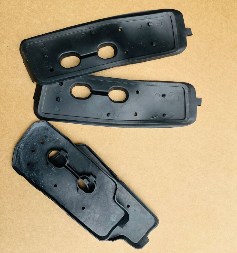 Rubber mat for the luggage rack of the 08-12 model old RAV4, rubber mat for the roof luggage rack of the 13-19 model RAV4