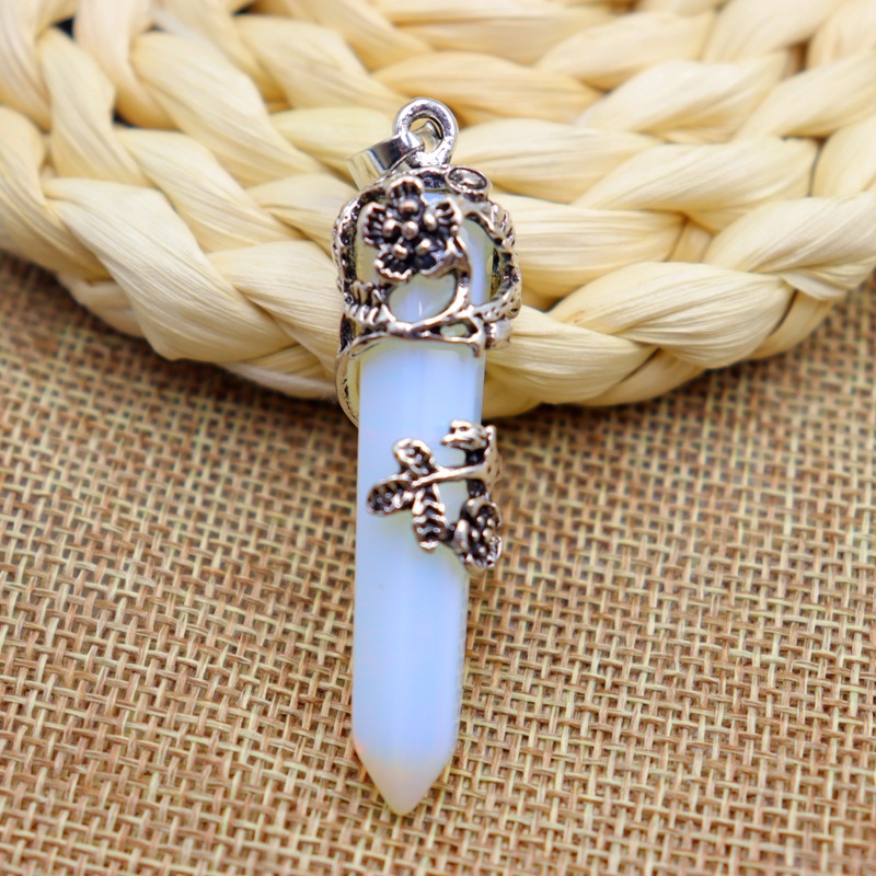 Ethnic Style Geometric Natural Crystal Plating Pendant Necklace 1 Piece