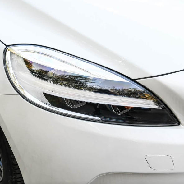 Suitable for 17-19 Volvo V40 Headlight Lampshade Transparent Headlight Cover Lamp Surface Lamp Shell Pc Shell