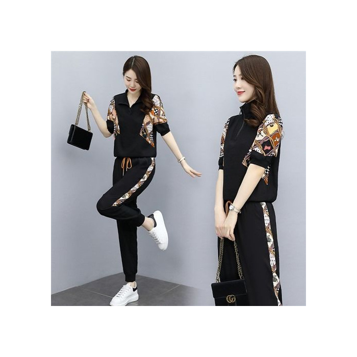 검은색