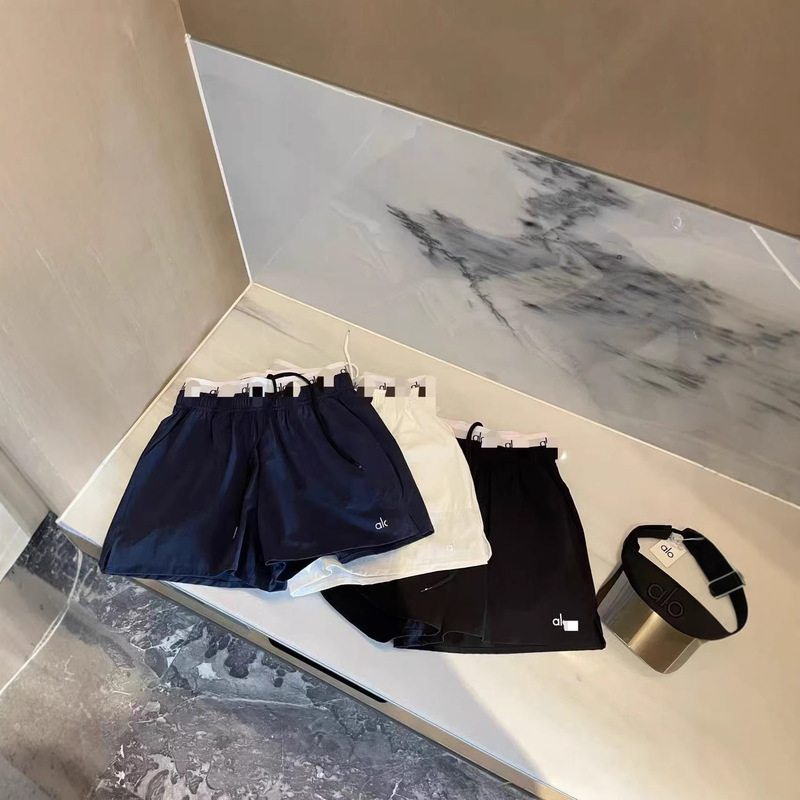 Shorts Alo Women's Shorts Summer Casual Sports Style Fake Two-Piece Letter Elastic Waist Design at the Waist