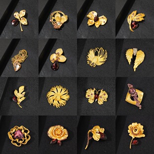 Multi-specification High-grade Brooch Butterfly Brooch Artistic Retro Camellia Brooch Advanced Sense Niche Anti-light Jewelry