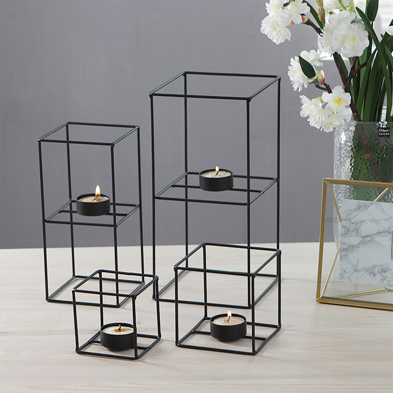 En stock al por mayor moderno simple geométrico líneas Cuboid candelero decoración creativa con velas cena apoyos vela titular