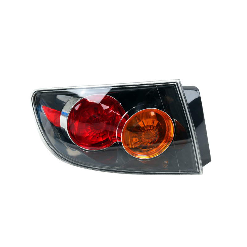 Aplicable a la luz trasera Ma3 Clásico Chang 'an Mazda M3 Luz trasera M3 fondo negro Luz trasera combinada Luz de freno Luz inversa