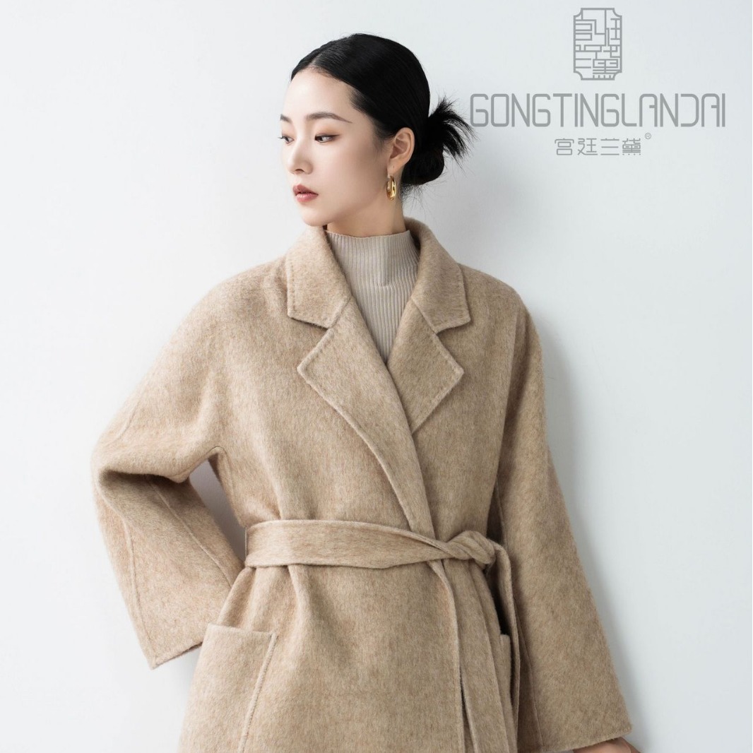 [Ready Stock] 100% Camel Velvet Bathrobe Labbro Women's European and American Simple Double-Sided Camel Velvet Coat