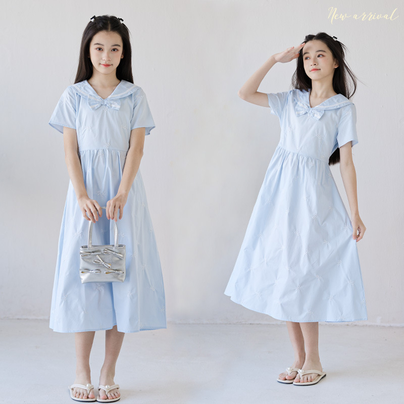 Girls' Dress New Style Fresh Sky Blue Short-Sleeved Dress for Older Children, Middle School Students, Long Dress, Princess Dress Girls' Dress New Style Fresh Sky Blue Short-Sleeved Dress for Older Children, Middle School Students, Long Dress, Princess Dress