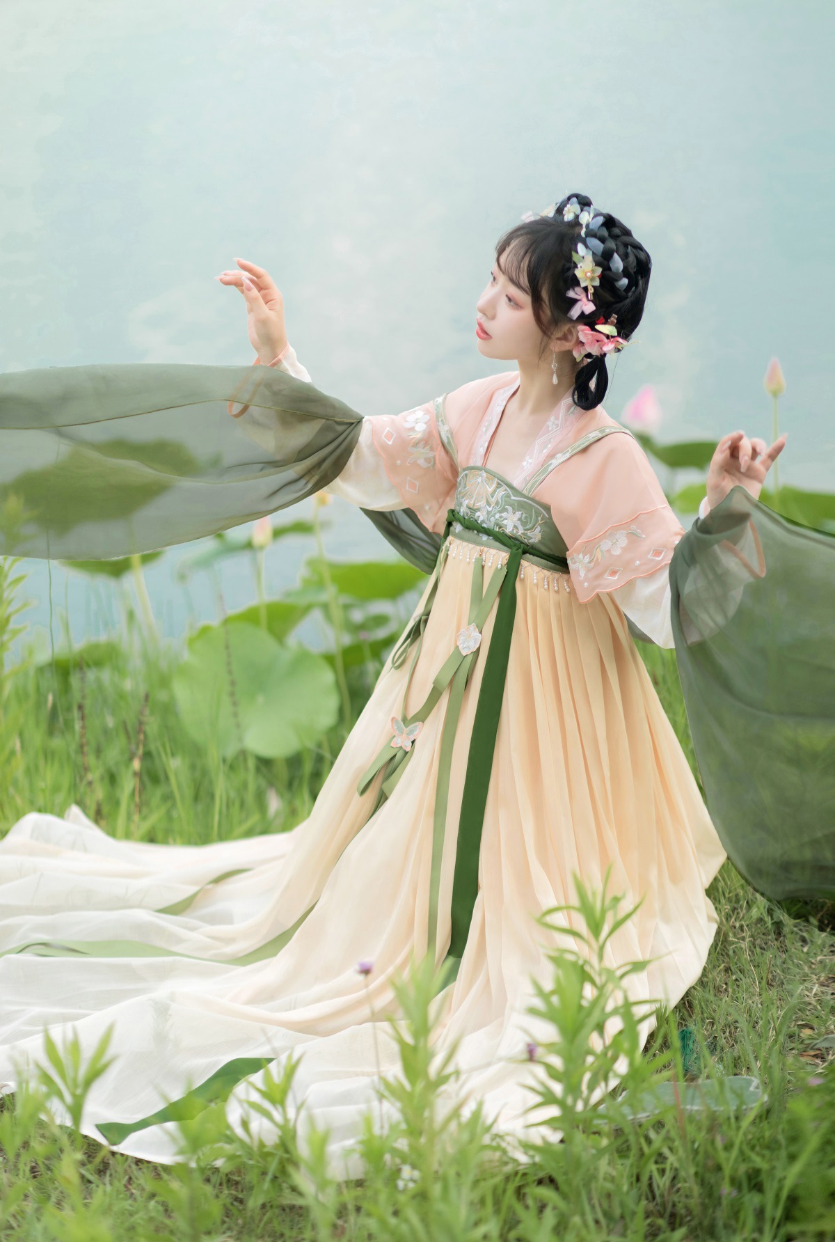 原创设计铃兰百合汉服女飘逸春秋中国风仙气齐胸襦裙全套8373-阿里巴巴