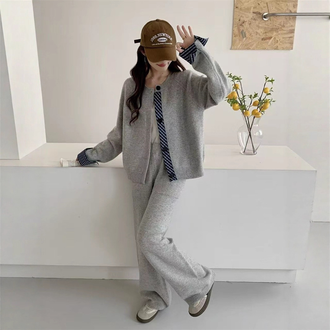 Fashionable Wide-Leg Pants Sports Suit for Women 2025 Autumn and Winter Loose and Slim Korean Style High-End Casual Two-Piece Set for Women