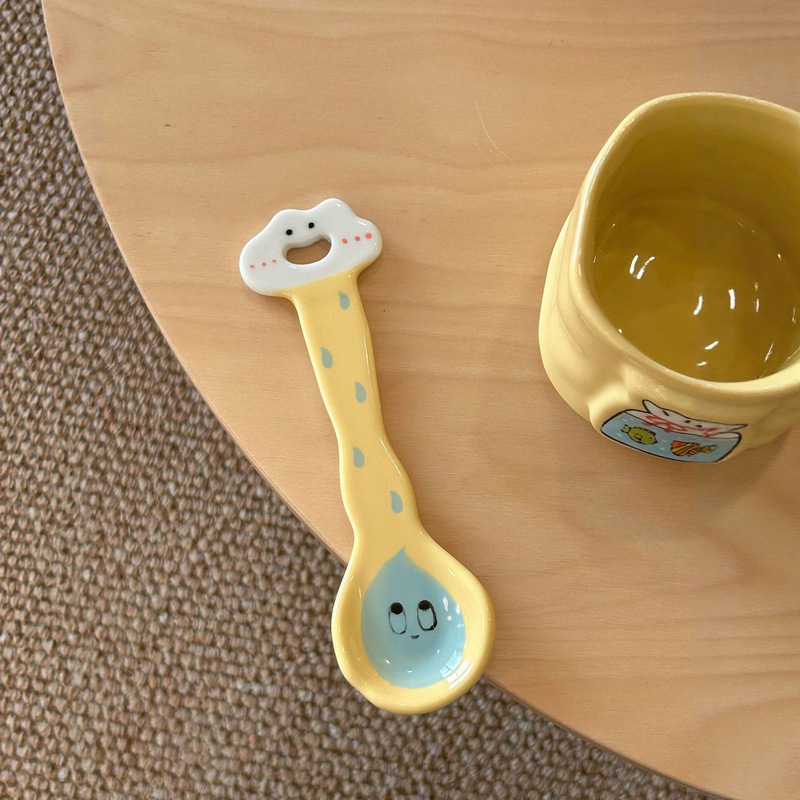 Ins-Style Cute and Creative Irregular Design Ceramic Tableware Yogurt Spoon High-Value Spoon Spoon for Students