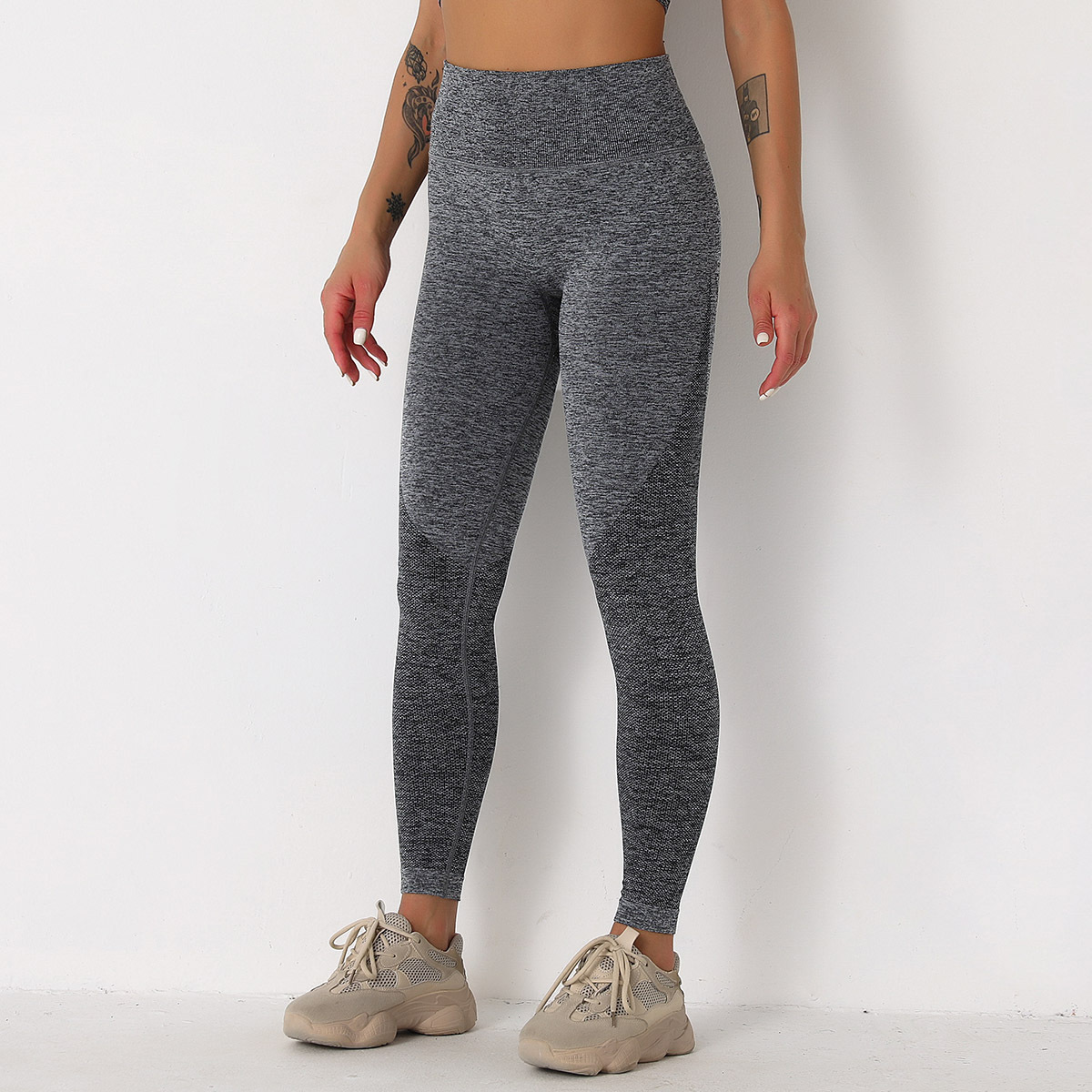 Pantalones deportivos de tejido sin costuras que absorben la humedad NSLX48965