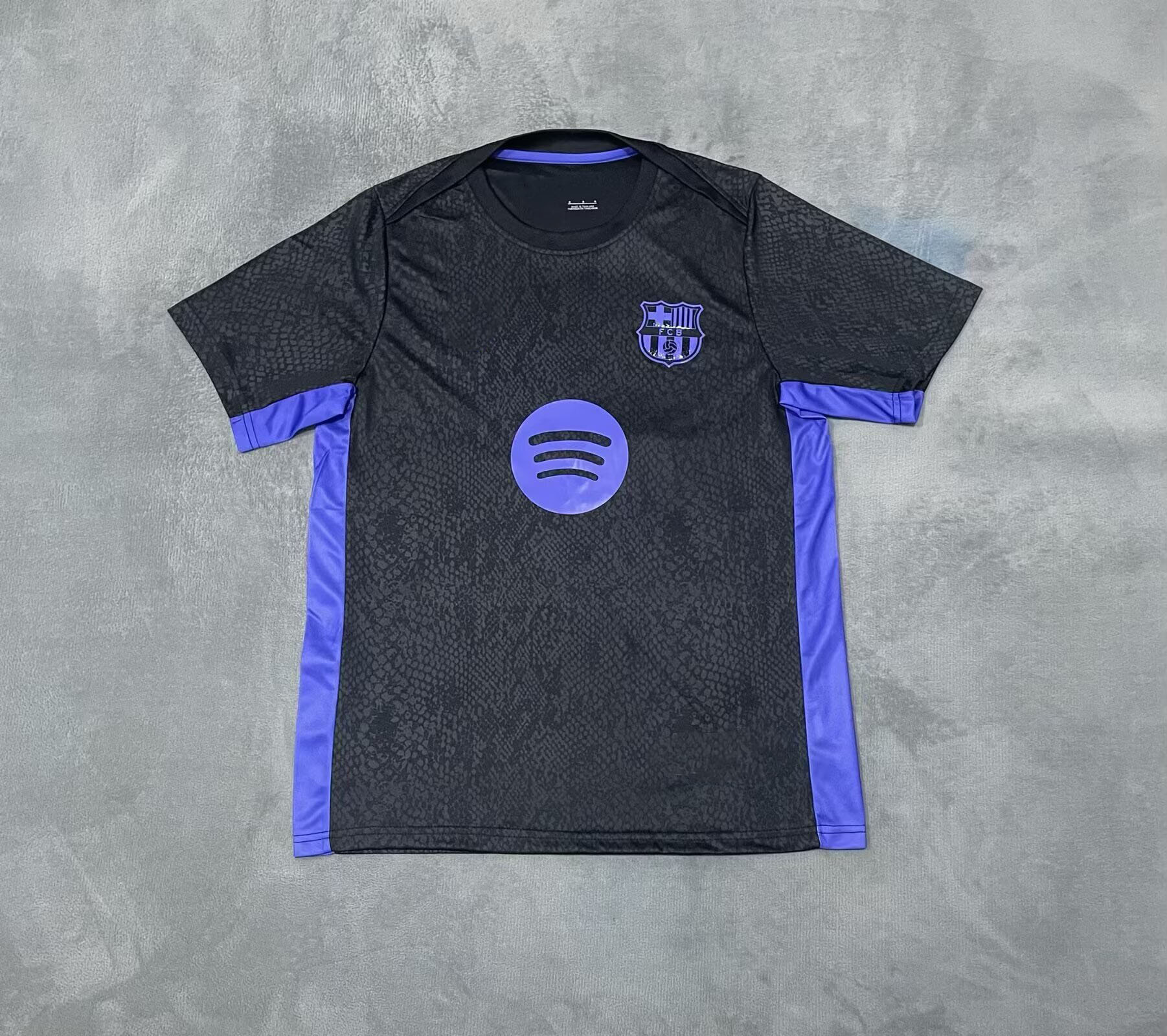 25-26 Fabricante especial de ropa de fútbol venta directa de una camiseta de malla camiseta de mangas cortas ropa de fútbol deportiva