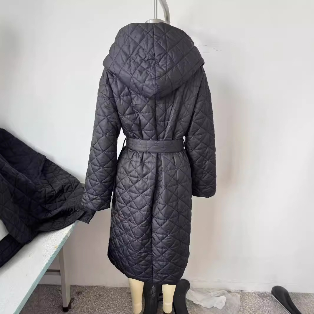 Damenbekleidung 2024 Herbst/Winter neue vielseitige Slim Fit Taille mit Kapuze mittellange Baumwolljacke_voghion.com