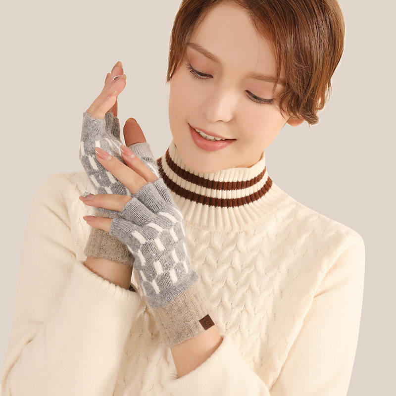 日本の半分の指の手袋秋冬の女性の毛糸は暖かくてかわいいです。|undefined