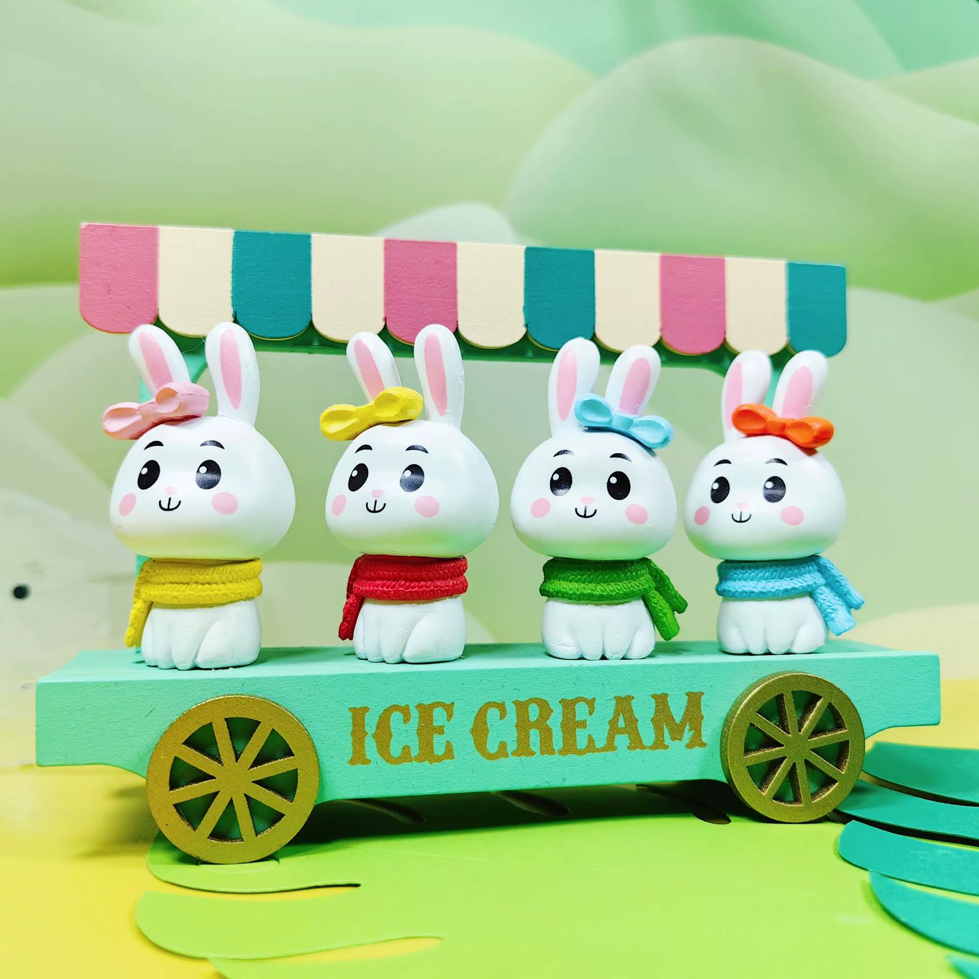 Cartoon table plastic rabbit with bow, for beloved