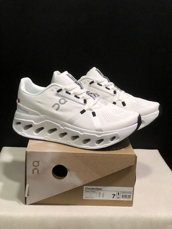 On昂走運動靴Cloudeclipse男女モデル秋冬新品快適厚い底緩震長距離ランニングシューズ|undefined