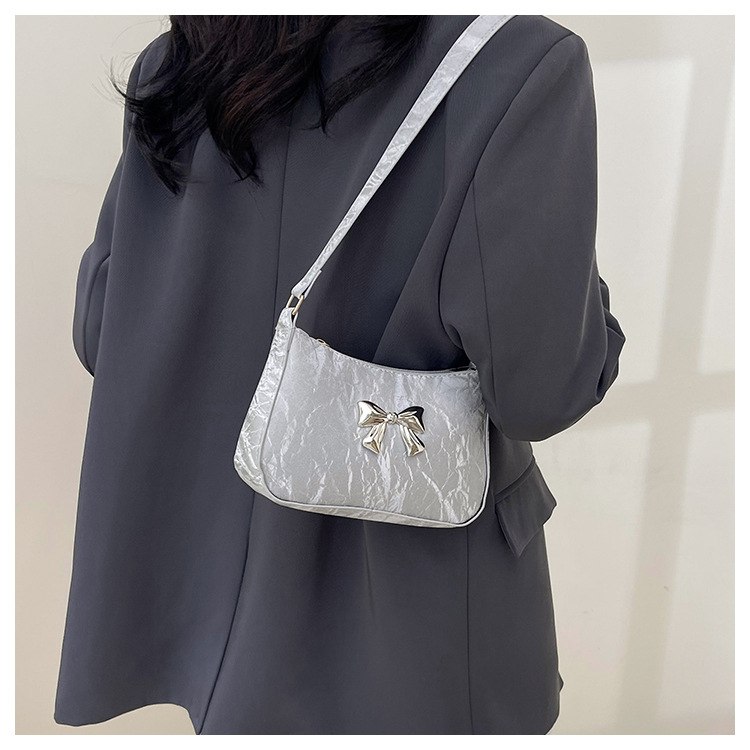Borsa a spalla elegante con fiocco e catena per donna alla moda_voghion.com